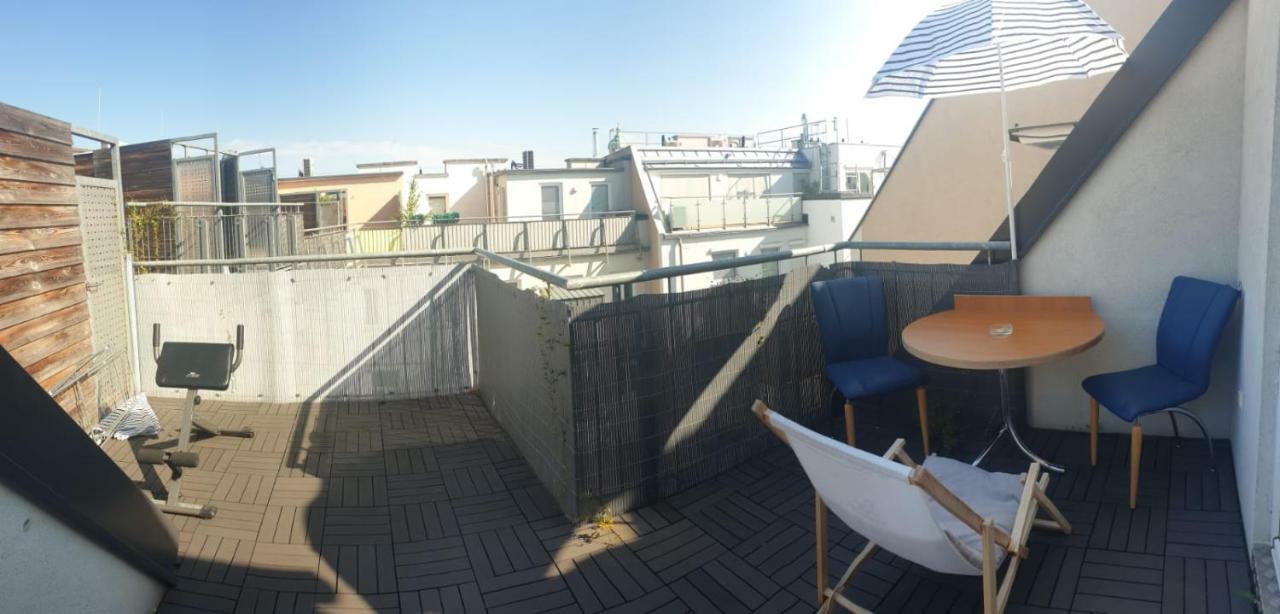 Roof Top Apartment With Views. Wien Eksteriør billede